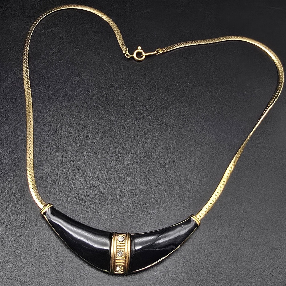 Avon 1988 Dramatic Style Necklace Black Enamel Gold Tone Vintage 1980s Jewelry